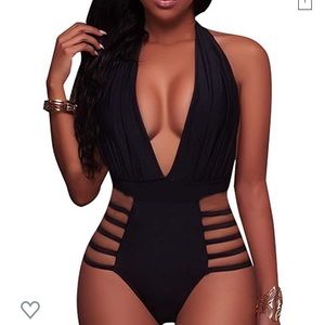Beachqueen One Piece Sexy Swimsuit for Women